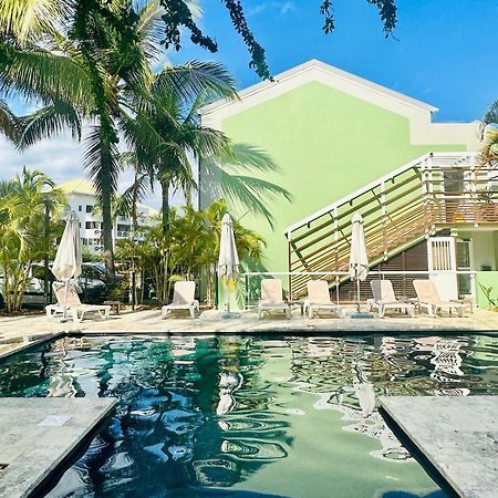Residence Tropic Appart Hotel Saint-Gilles-les Bains Exteriör bild
